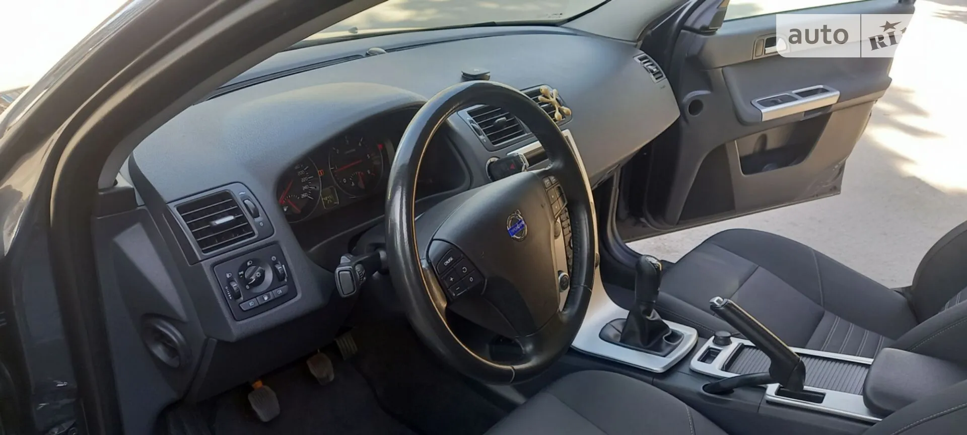 2010 Volvo V50 - мініатюра 13