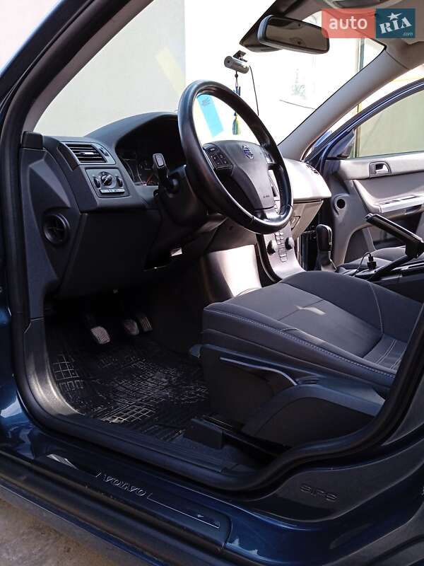 Универсал Volvo V50 2011 в Каменец-Подольском фото 13 Универсал Volvo V50 2011 в Каменец-Подольском