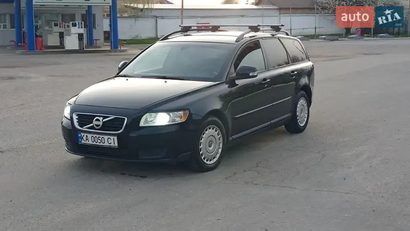 Volvo V50