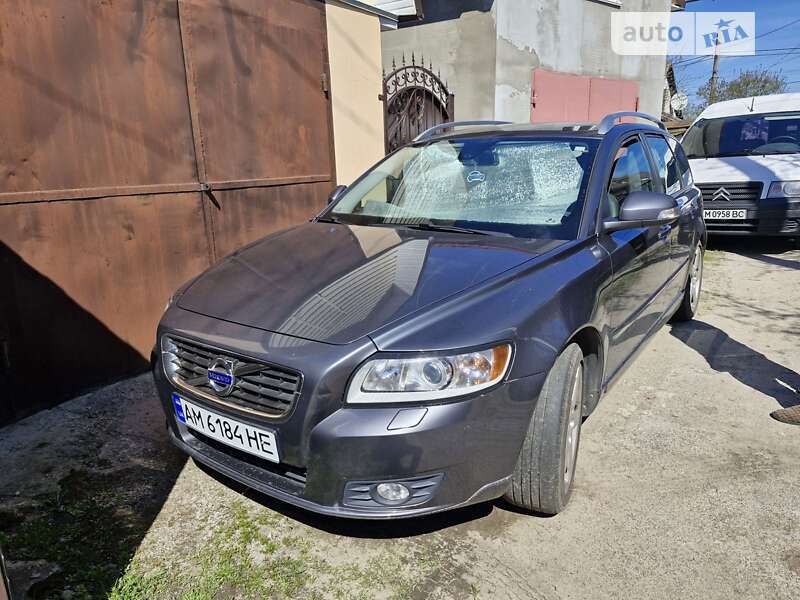 Універсал Volvo V50 2012 в Житомирі