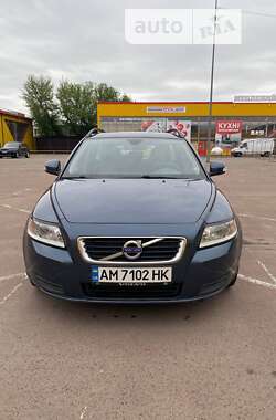 Універсал Volvo V50 2010 в Житомирі