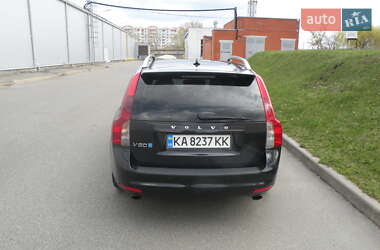 Универсал Volvo V50 2011 в Киеве