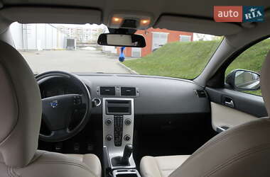 Универсал Volvo V50 2011 в Киеве