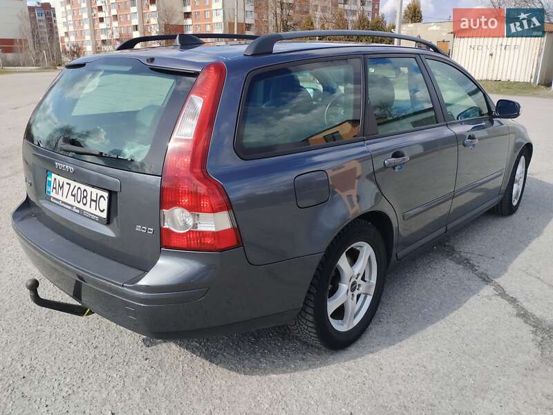 Універсал Volvo V50 2007 в Звягелі