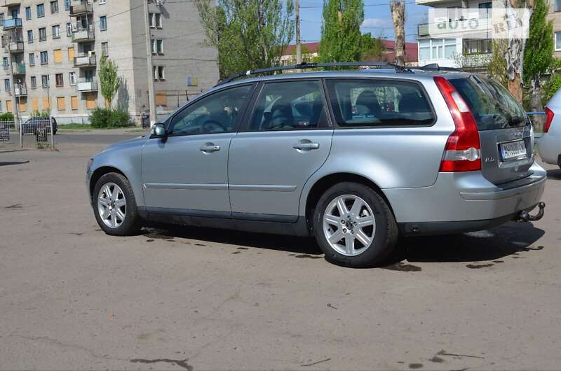 Универсал Volvo V50 2005 в Славянске
