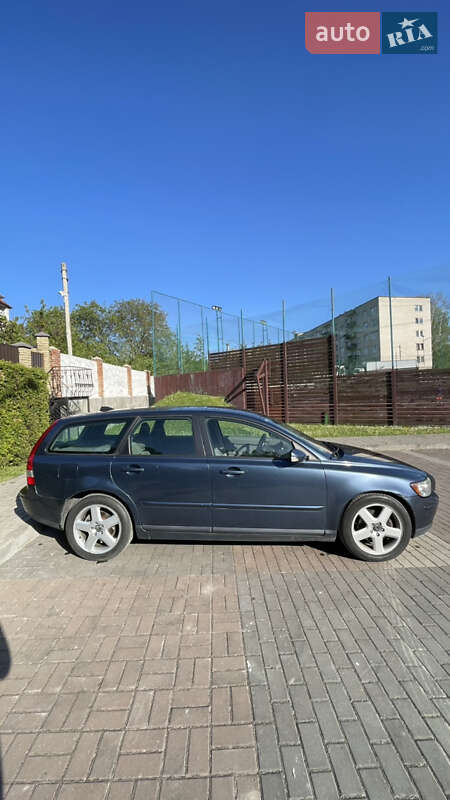 Универсал Volvo V50 2005 в Луцке фото 3 Универсал Volvo V50 2005 в Луцке