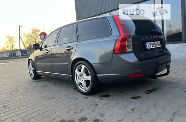 Універсал Volvo V50 2011 в Харкові