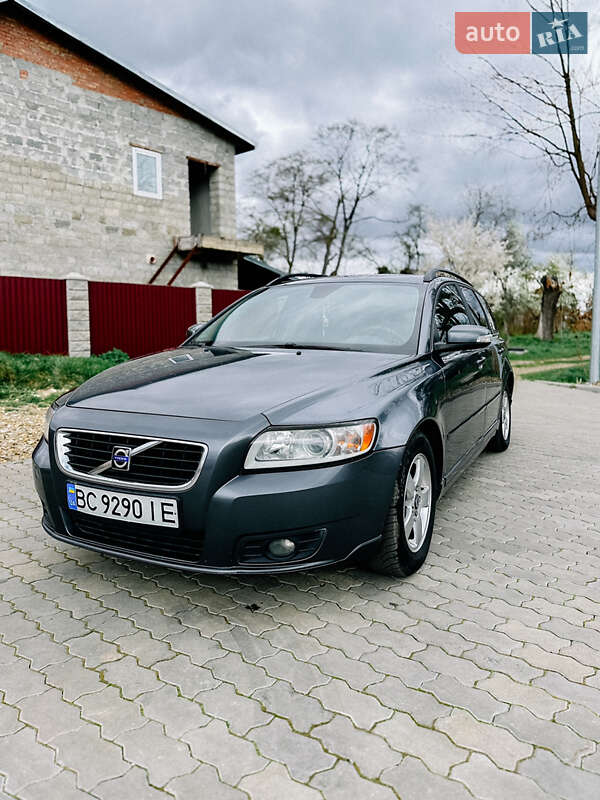 Volvo V50 2008