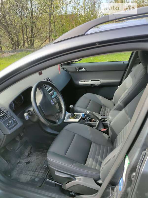 Универсал Volvo V50 2007 в 