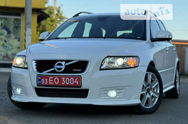 Універсал Volvo V50 2011 в Лубнах