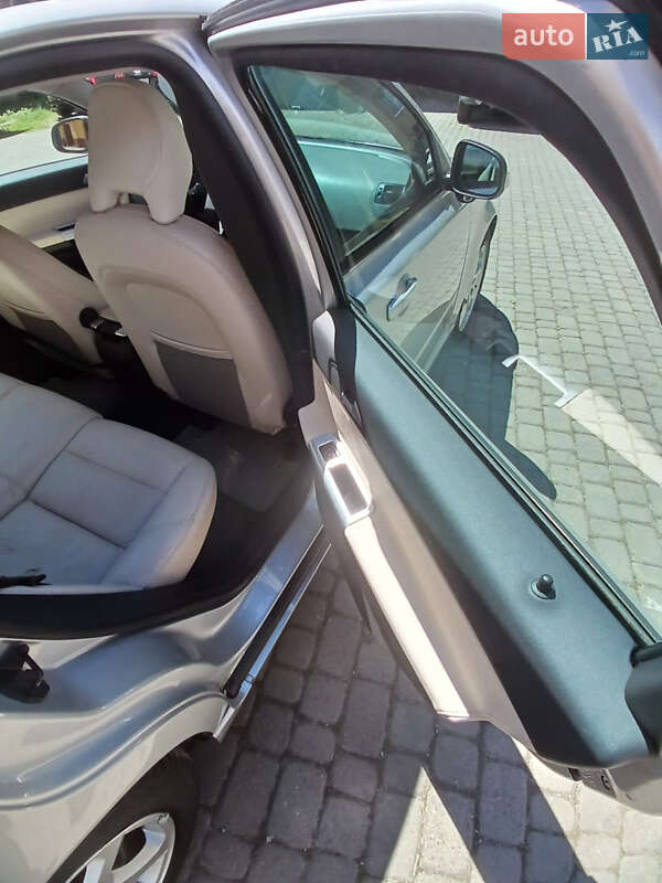 Універсал Volvo V50 2011 в Івано-Франківську