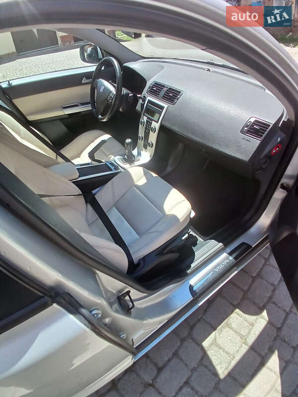 Універсал Volvo V50 2011 в Івано-Франківську