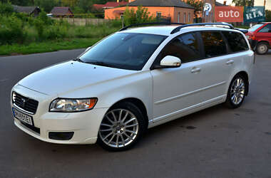 Універсал Volvo V50 2010 в Конотопі