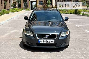 Універсал Volvo V50 2010 в Житомирі