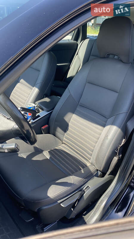 Универсал Volvo V50 2010 в Львове