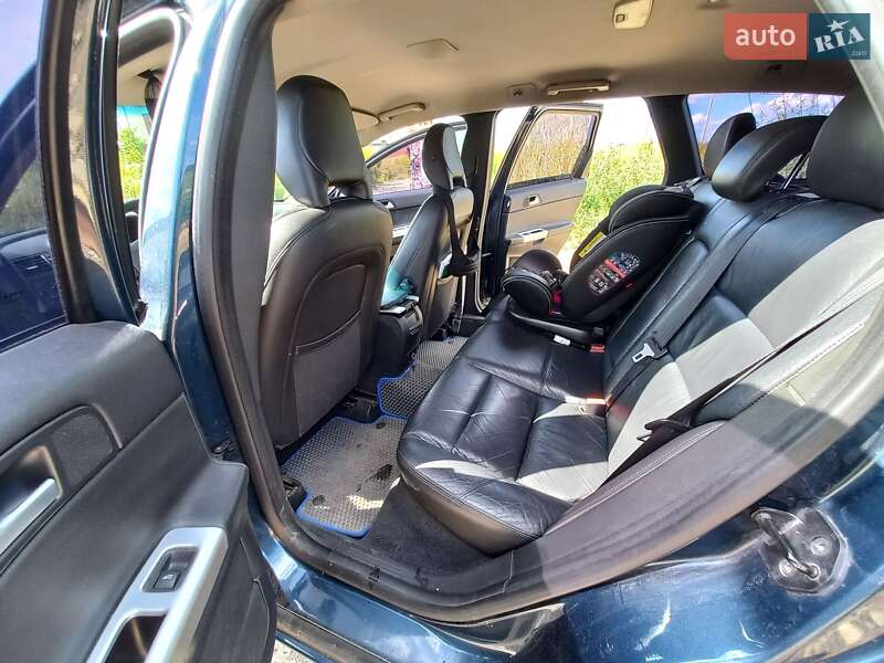 Універсал Volvo V50 2010 в Рівному