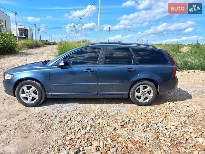 Універсал Volvo V50 2010 в Рівному