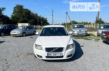 Универсал Volvo V50 2010 в Ровно