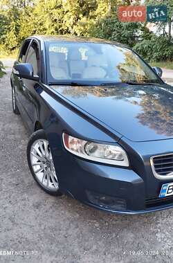 Універсал Volvo V50 2010 в Львові