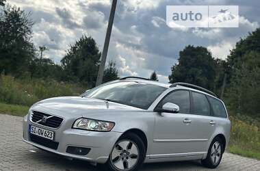 Універсал Volvo V50 2010 в Стрию