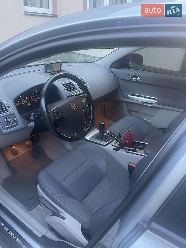 Универсал Volvo V50 2009 в Киеве