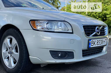 Універсал Volvo V50 2010 в Дубні