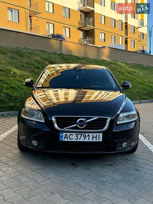 Универсал Volvo V50 2012 в Луцке