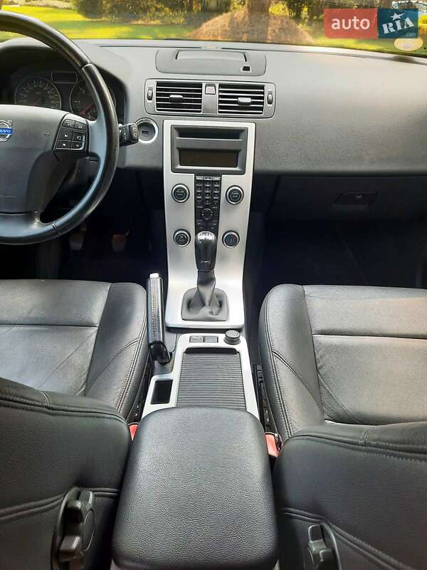 Универсал Volvo V50 2012 в Львове