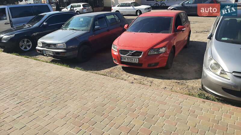 Универсал Volvo V50 2012 в Березному