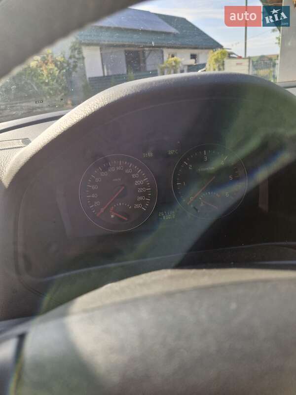 Универсал Volvo V50 2010 в Тернополе