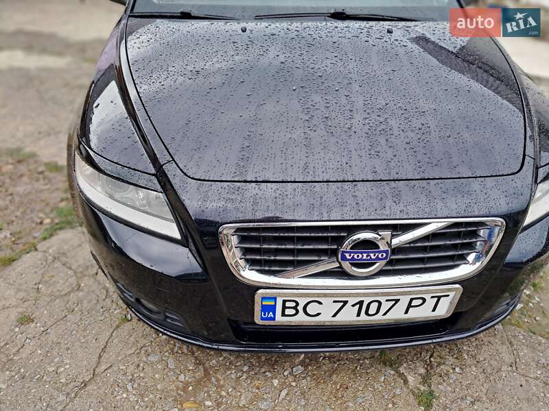 Универсал Volvo V50 2010 в Стрые