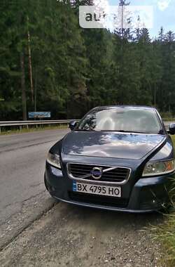 Універсал Volvo V50 2011 в Кам'янець-Подільському