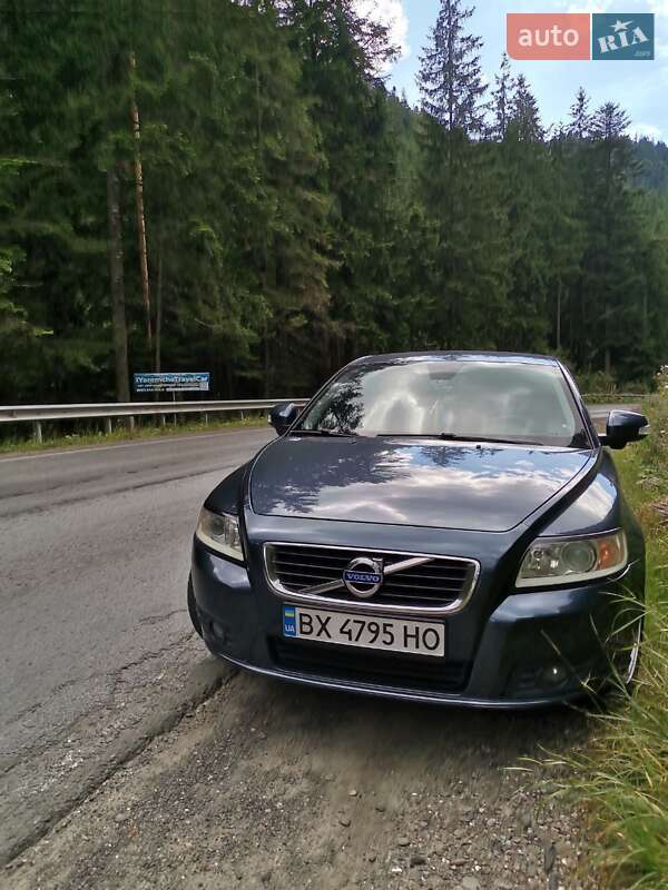 Универсал Volvo V50 2011 в Каменец-Подольском фото 3 Универсал Volvo V50 2011 в Каменец-Подольском