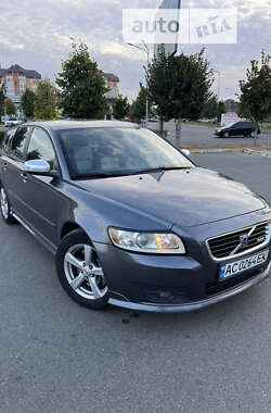 Універсал Volvo V50 2009 в Бучі