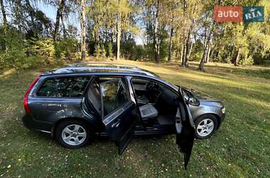 Универсал Volvo V50 2009 в 