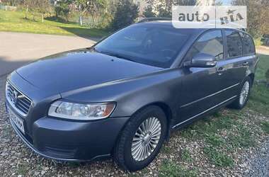 Универсал Volvo V50 2011 в Самборе