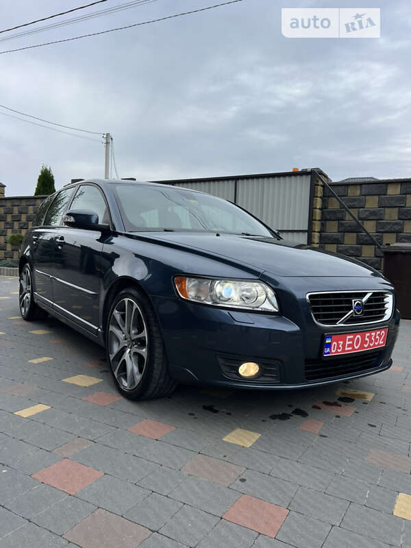 Універсал Volvo V50 2008 в Луцьку