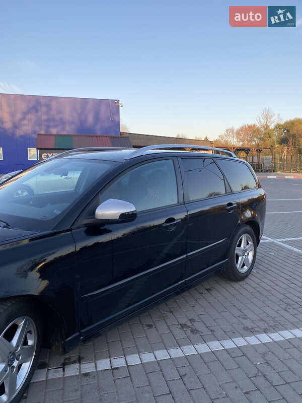 Універсал Volvo V50 2011 в Івано-Франківську