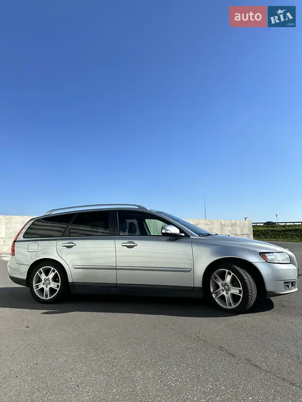 Volvo V50 2010 VIN YV1MW76F2A2547451 фото оголошення 5 з 44