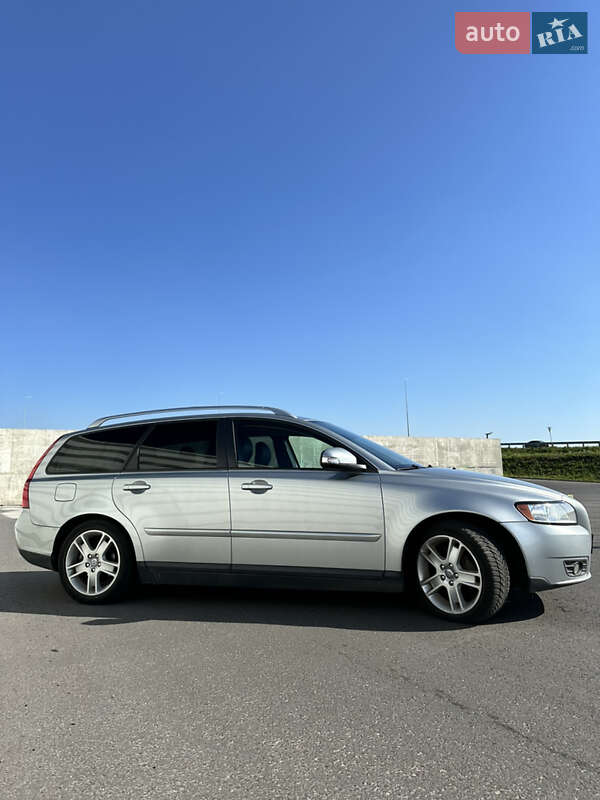Универсал Volvo V50 2010 в Львове фото 5 Универсал Volvo V50 2010 в Львове