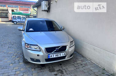 Універсал Volvo V50 2010 в Коломиї