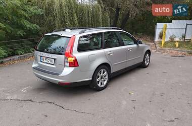 Универсал Volvo V50 2010 в Киеве