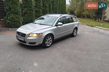 Универсал Volvo V50 2010 в Киеве