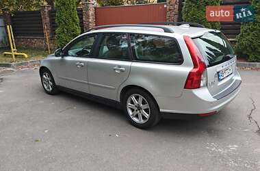 Универсал Volvo V50 2010 в Киеве