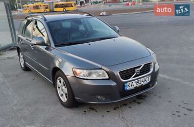 Универсал Volvo V50 2010 в Киеве