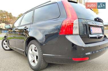 Универсал Volvo V50 2011 в Киеве