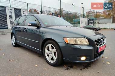 Универсал Volvo V50 2011 в Киеве