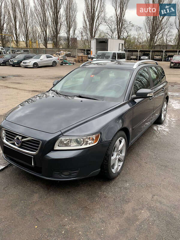 Універсал Volvo V50 2009 в Києві фото 5 Універсал Volvo V50 2009 в Києві