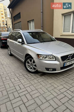 Універсал Volvo V50 2011 в Львові