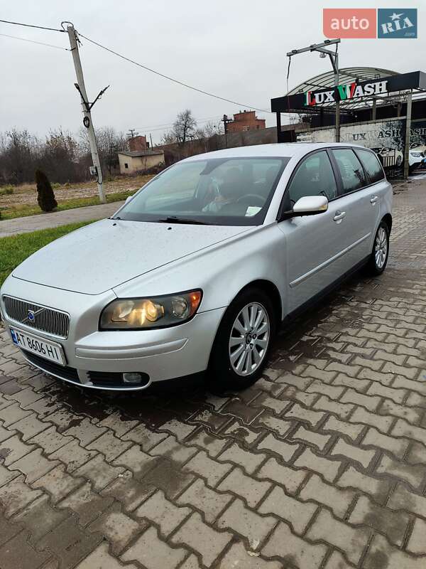 Volvo V50 2005